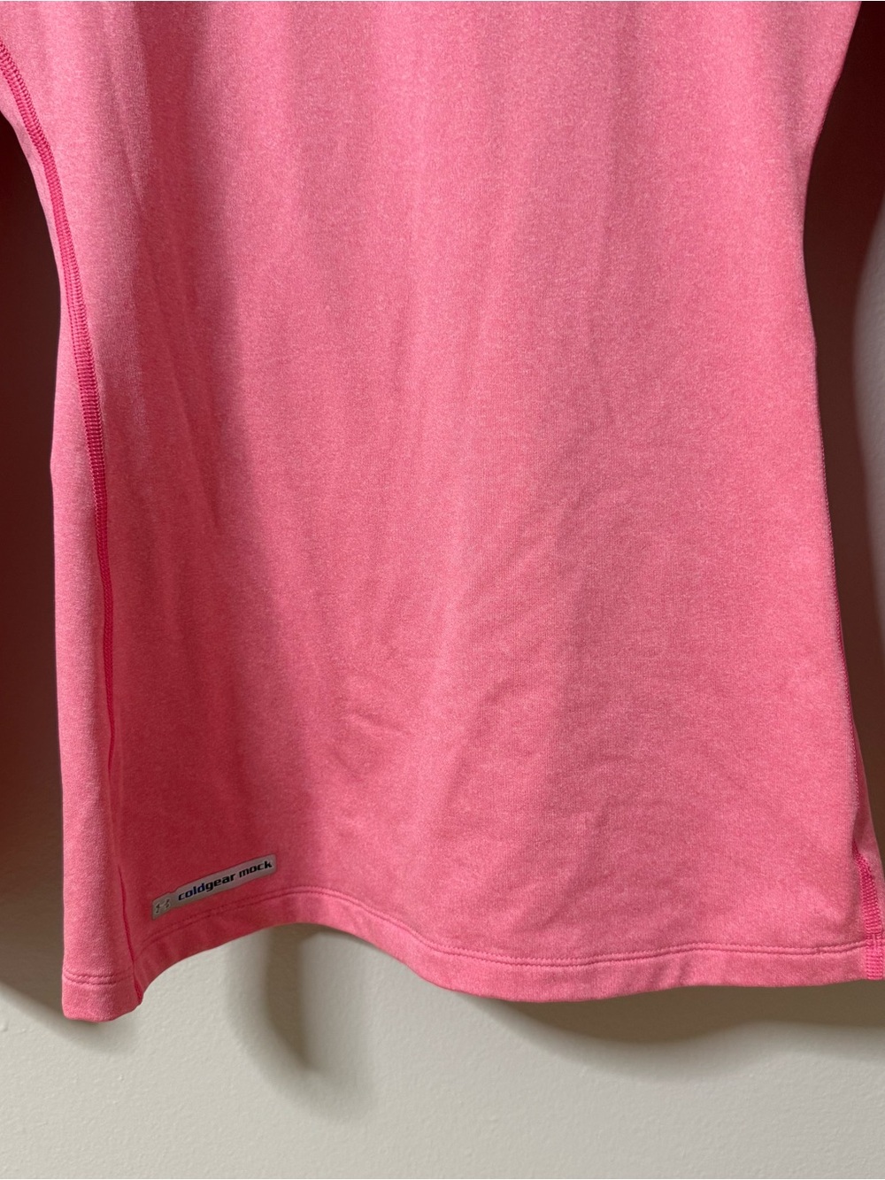Under Armour Cold Gear Womens Pink Longsleeve Compression Mock Neck Shirt Medium - Picture 3 of 8